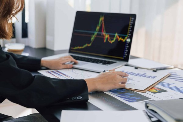 Les facteurs économiques qui influencent les marchés mondiaux