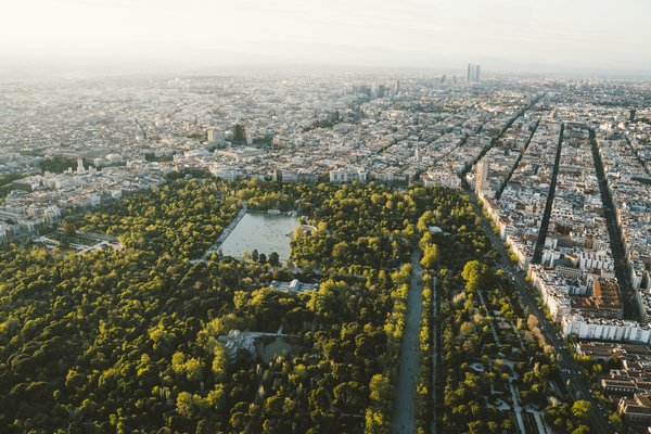Les incontournables de Madrid à parcourir à pied : un itinéraire immanquable