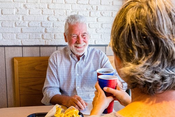 Trouver l'amour après 50 ans : annonces rencontres seniors